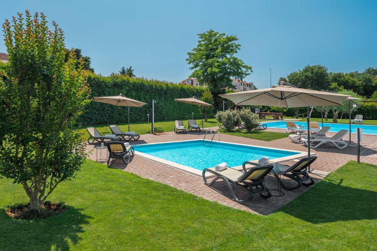 Maj Premium Residence Πόρετς Εξωτερικό φωτογραφία