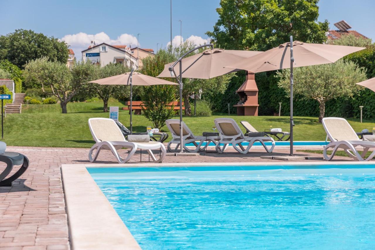 Maj Premium Residence Πόρετς Εξωτερικό φωτογραφία