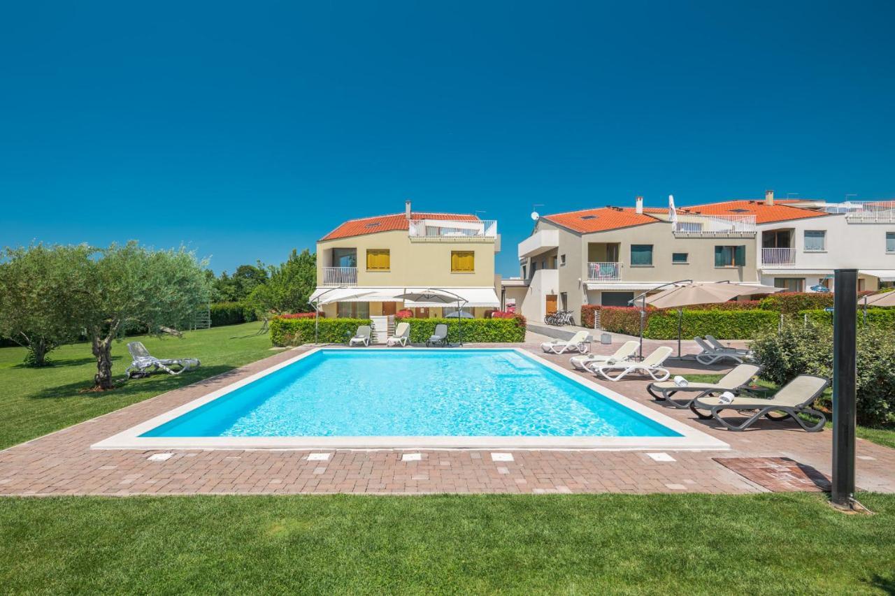 Maj Premium Residence Πόρετς Εξωτερικό φωτογραφία