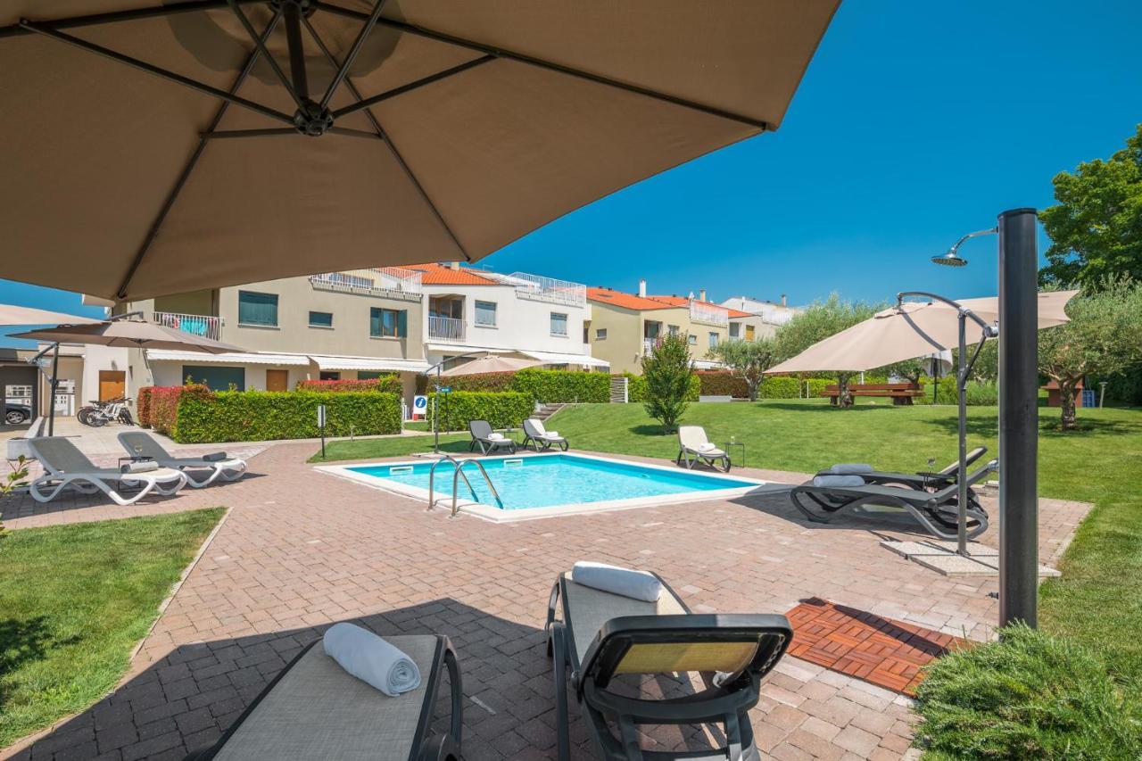 Maj Premium Residence Πόρετς Εξωτερικό φωτογραφία