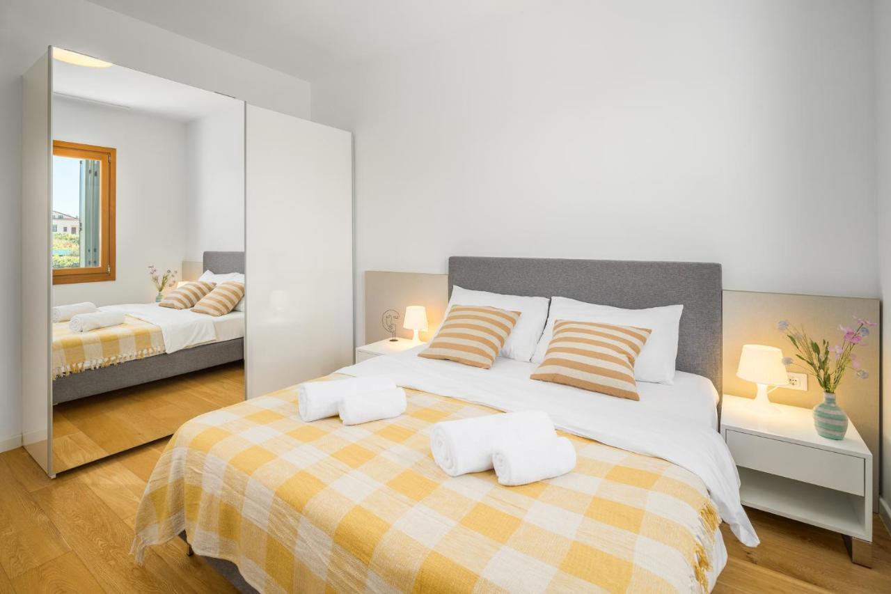 Maj Premium Residence Πόρετς Εξωτερικό φωτογραφία